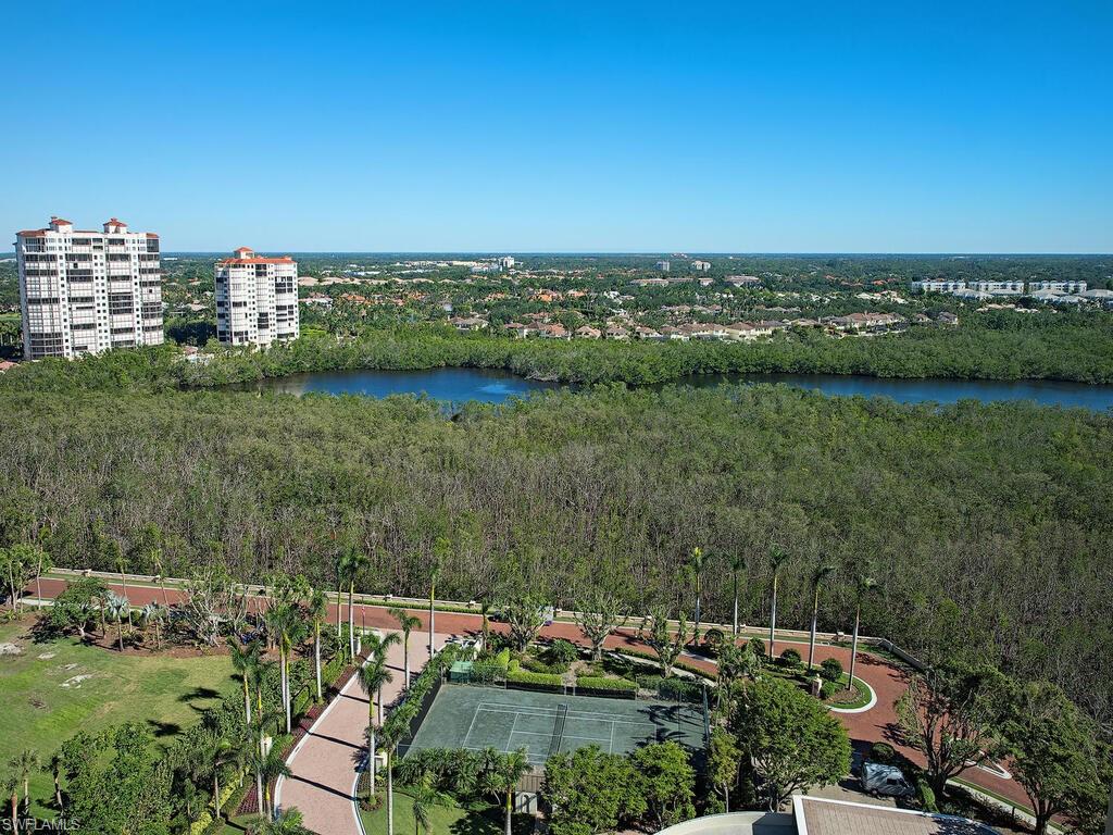 CONTESSA AT BAY COLONY - Residential