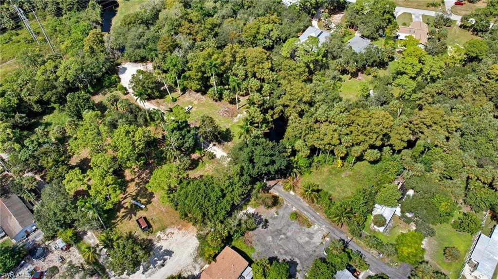 OAKLAND PARK TRAILER SITES - Land