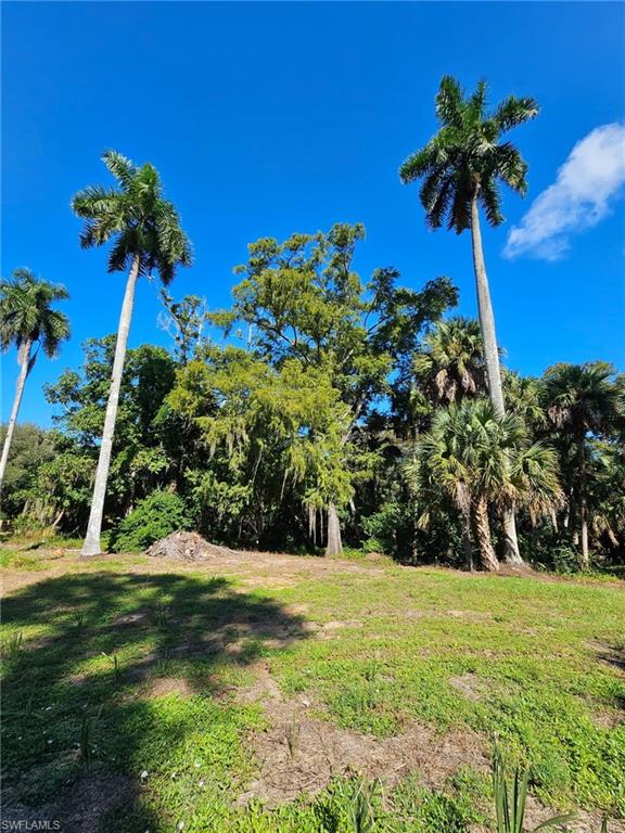 OAKLAND PARK TRAILER SITES - Land