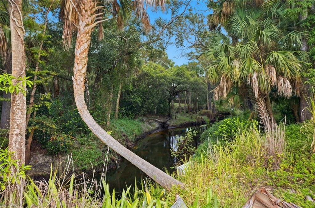 OAKLAND PARK TRAILER SITES - Land