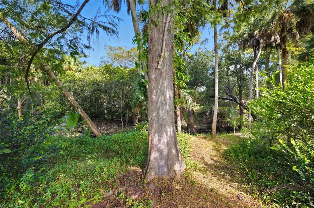 OAKLAND PARK TRAILER SITES - Land