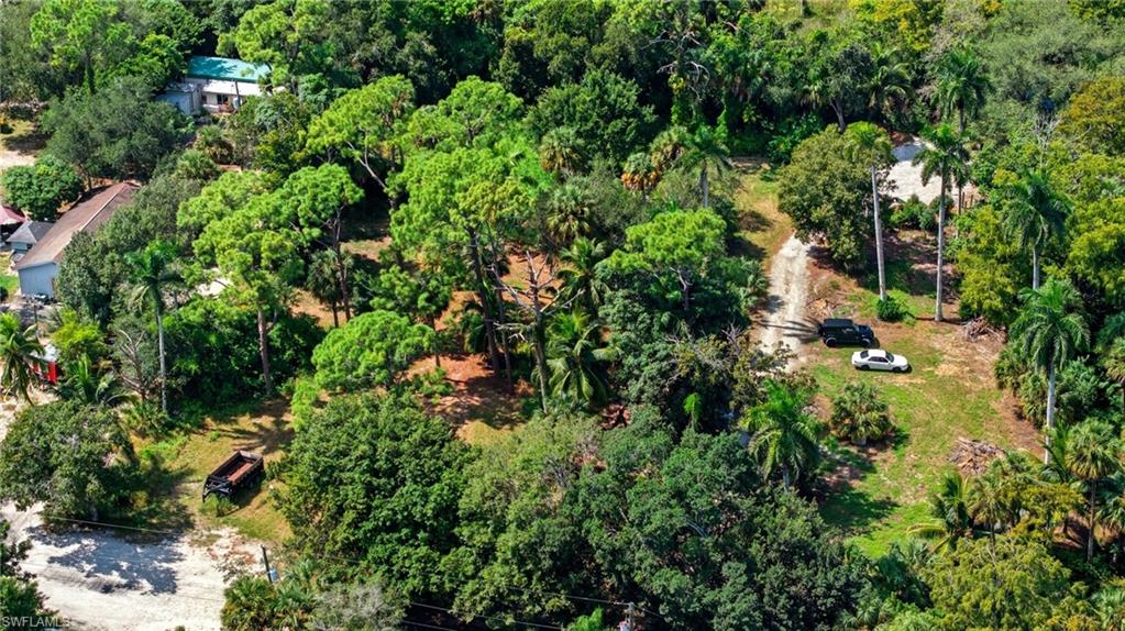 OAKLAND PARK TRAILER SITES - Land