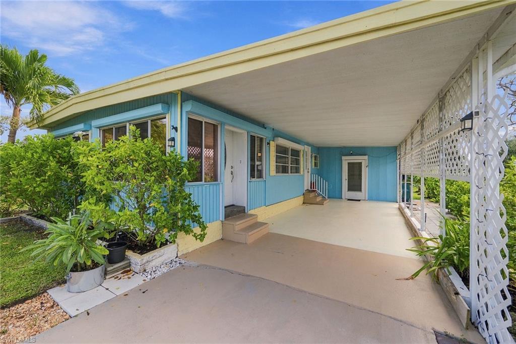 483 Riviera BLVD W