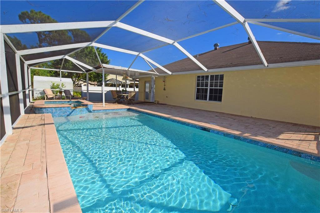 BONITA SHORES - Residential