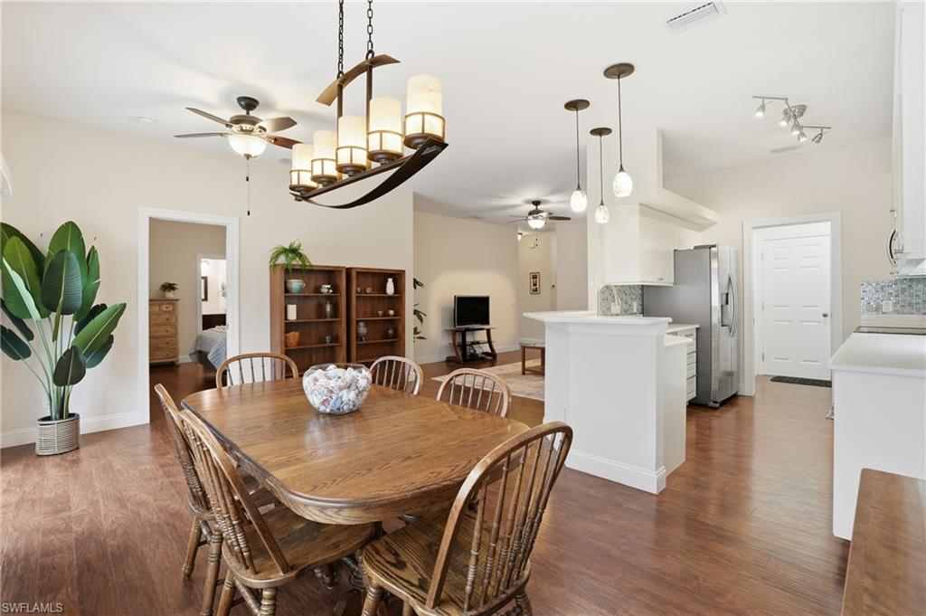 ISLAND CLUB AT CORKSCREW - Residential