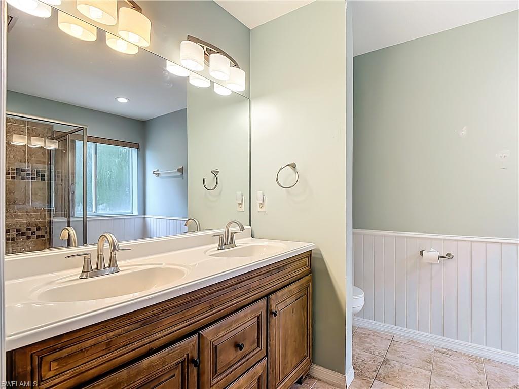 COLONNADE AT FORUM - Residential