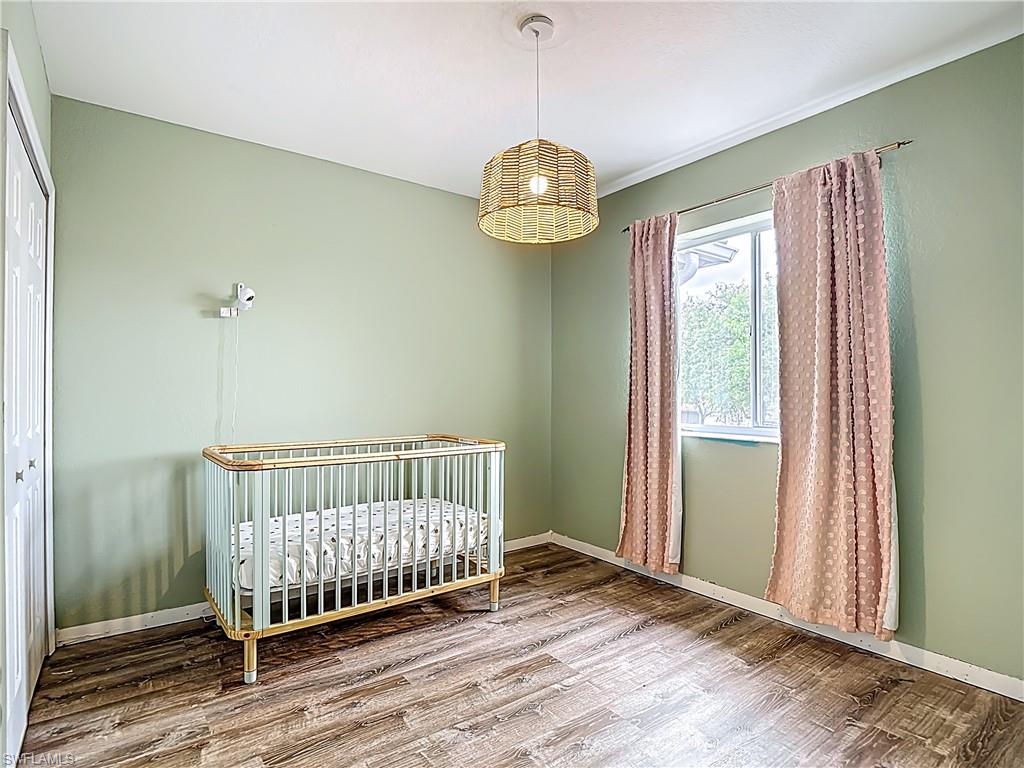 COLONNADE AT FORUM - Residential