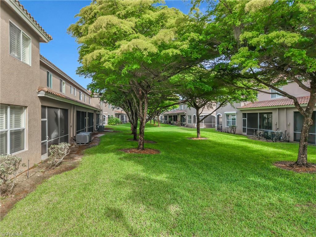 COLONNADE AT FORUM - Residential