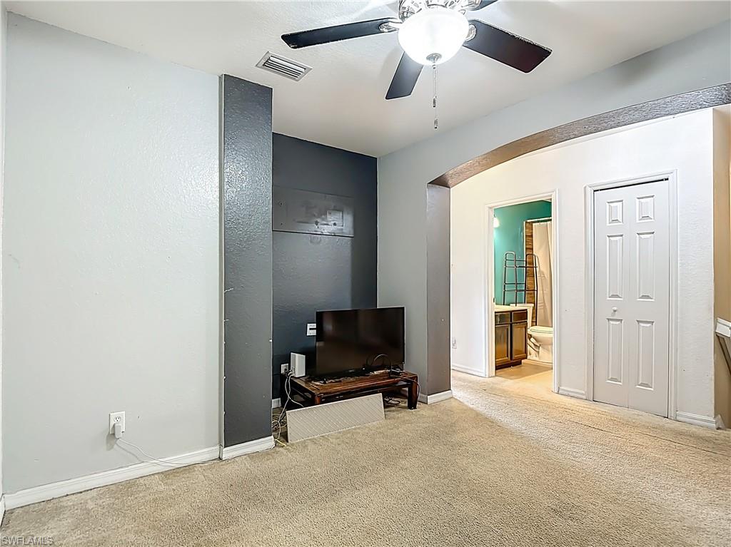 COLONNADE AT FORUM - Residential