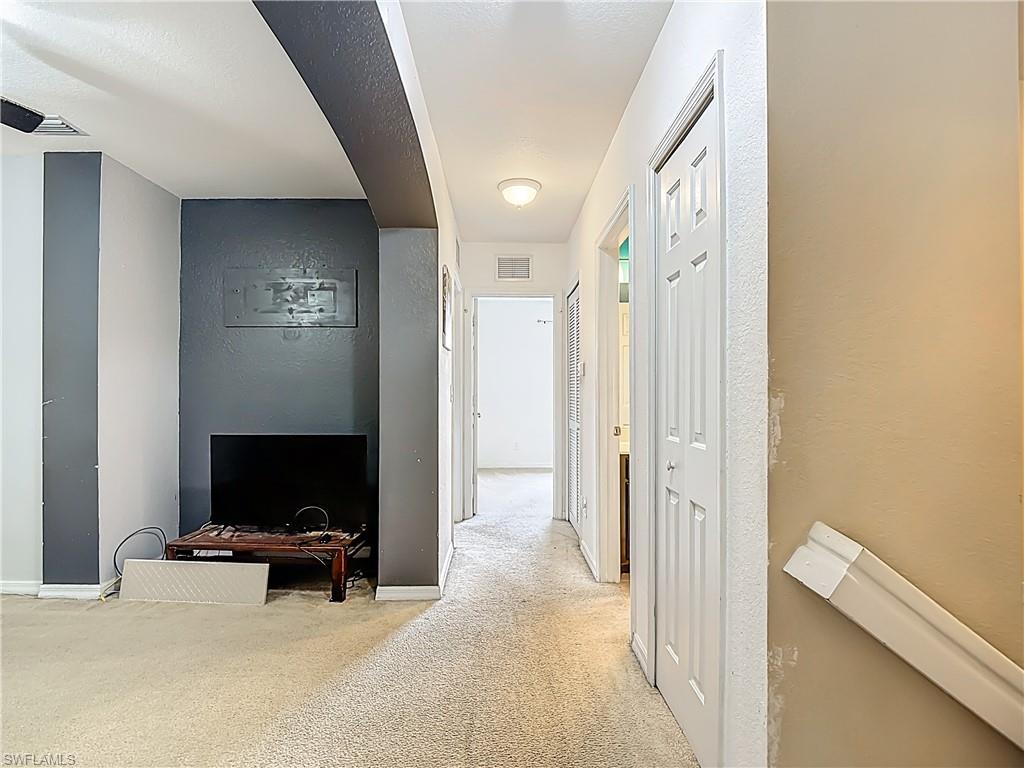 COLONNADE AT FORUM - Residential