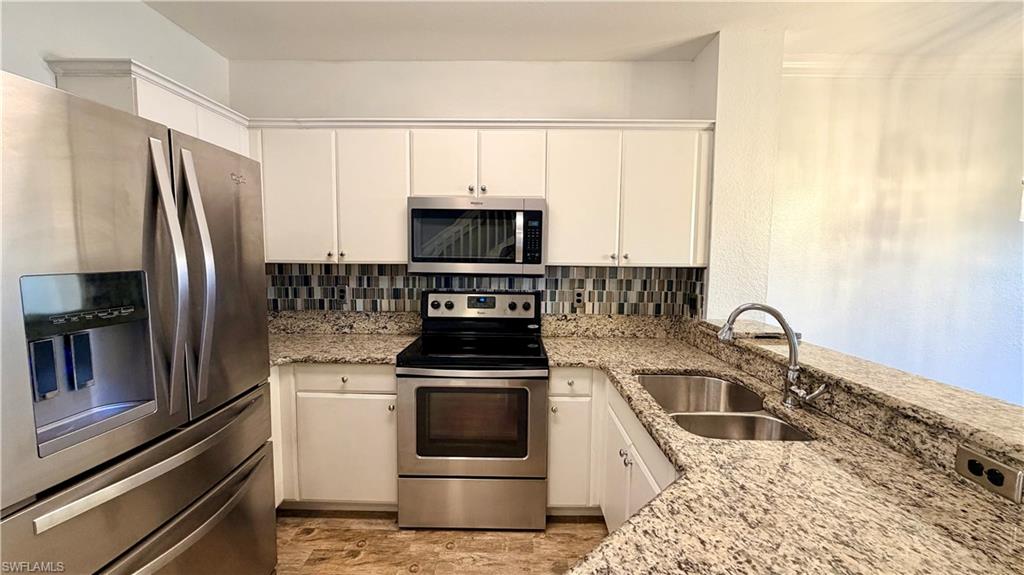 OLYMPIA POINTE - Residential