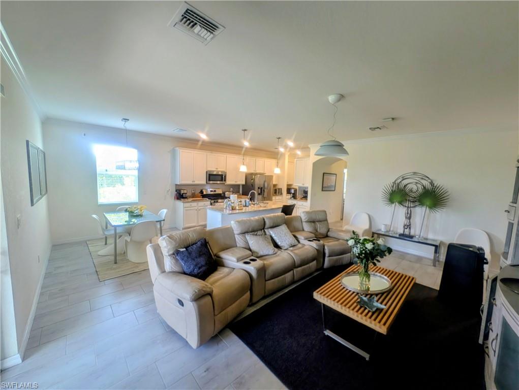 TRAILS EDGE - Residential