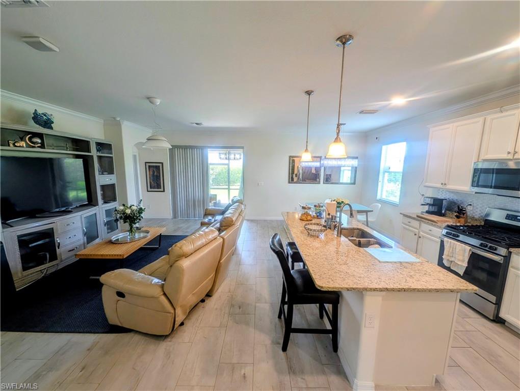 TRAILS EDGE - Residential