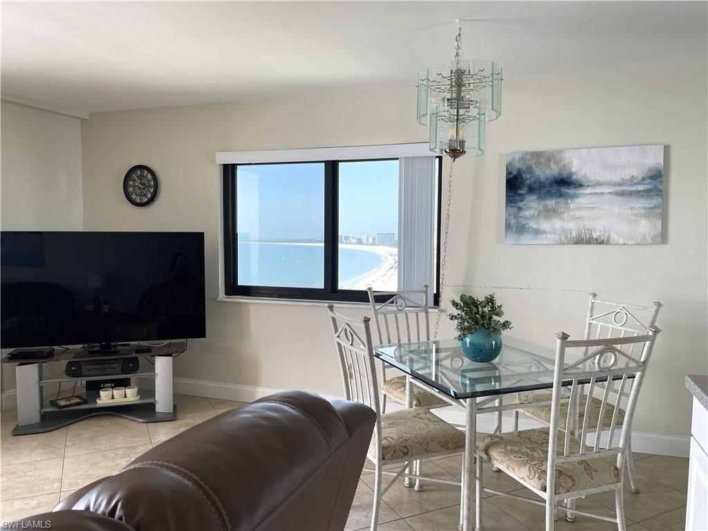 SEA WINDS OF MARCO - Residential