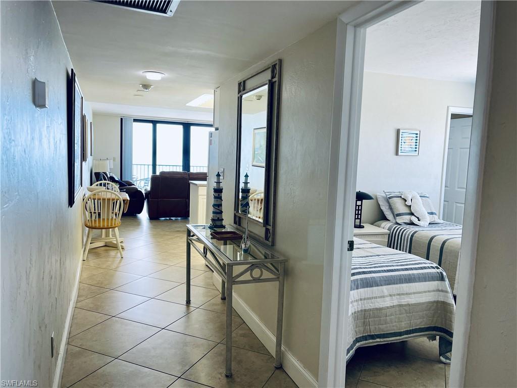 SEA WINDS OF MARCO - Residential