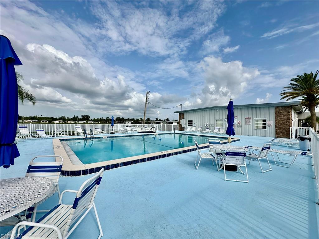 LAKE ARROWHEAD MOB VILLAGE - Residential