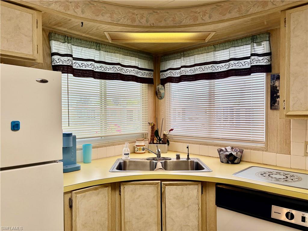 LAKE ARROWHEAD MOB VILLAGE - Residential