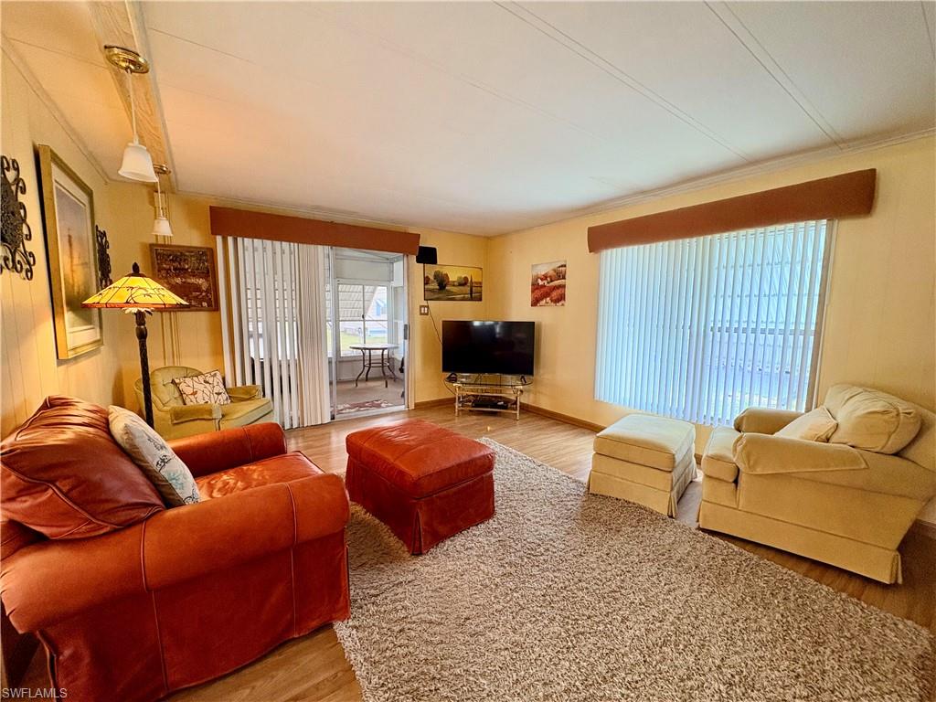 LAKE ARROWHEAD MOB VILLAGE - Residential