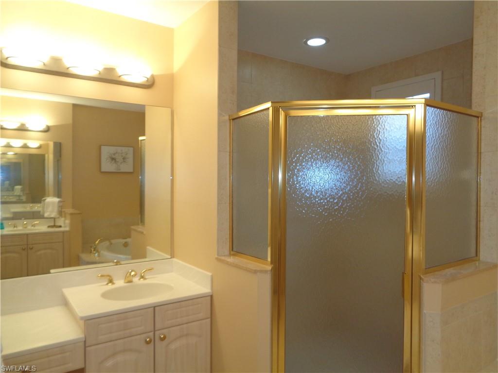 REGENCY RESERVE - Residential Lease