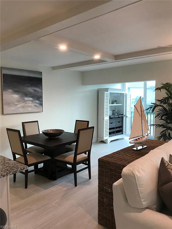 SUNSET SOUTH CONDO - Residential