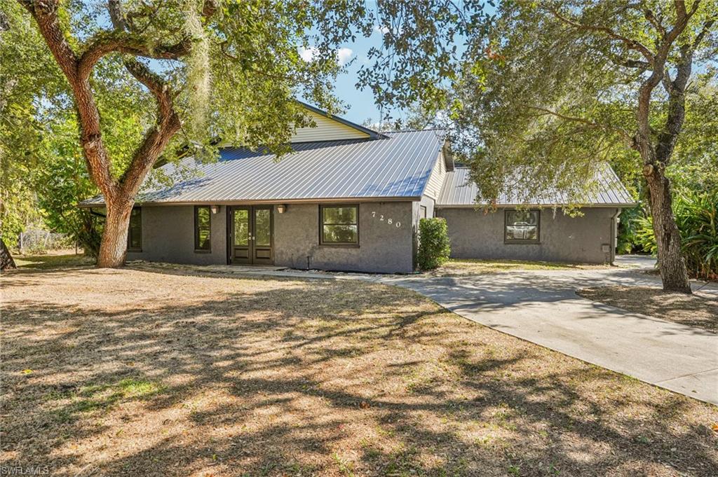 DAUGHTREYS CREEK - Residential