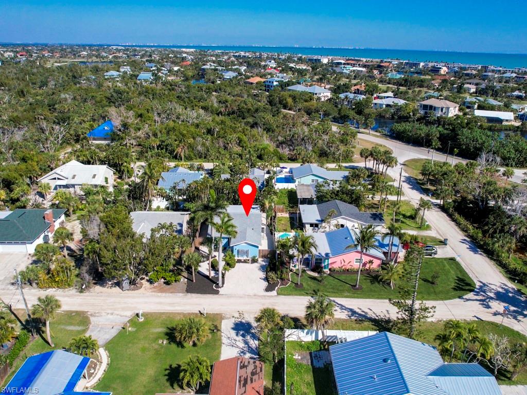 SANIBEL HIGHLANDS - Residential