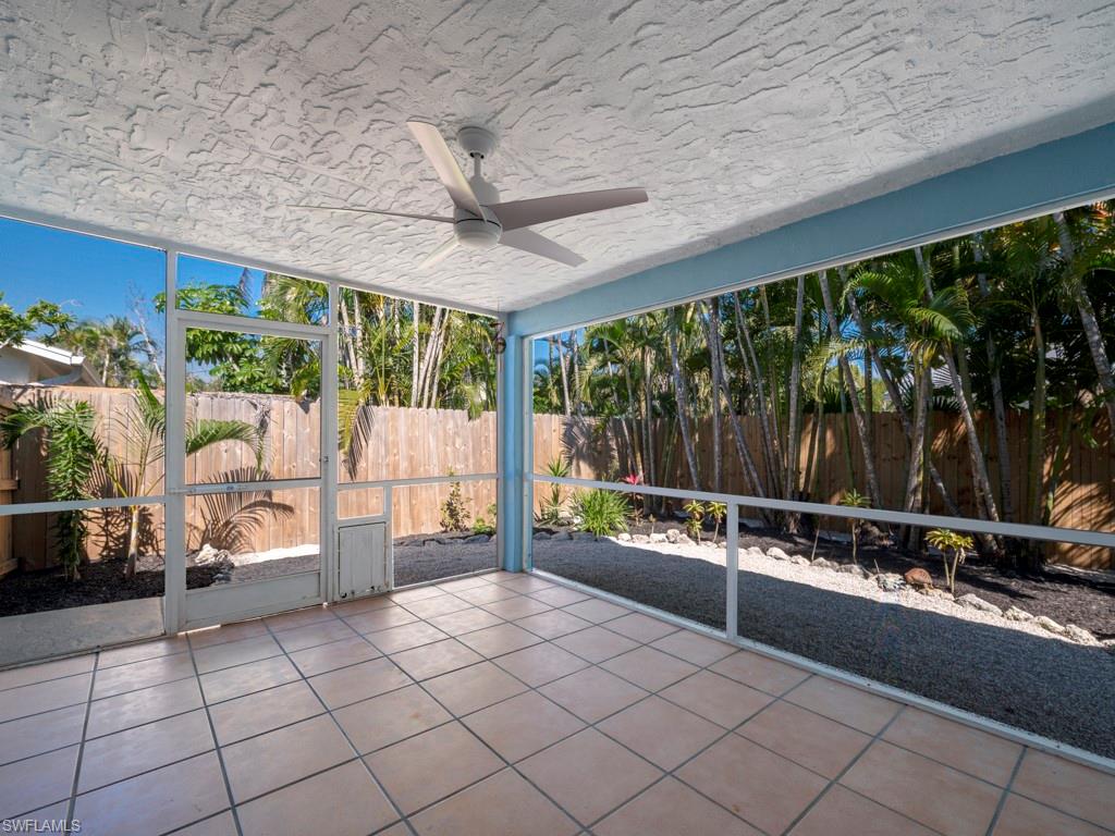 SANIBEL HIGHLANDS - Residential