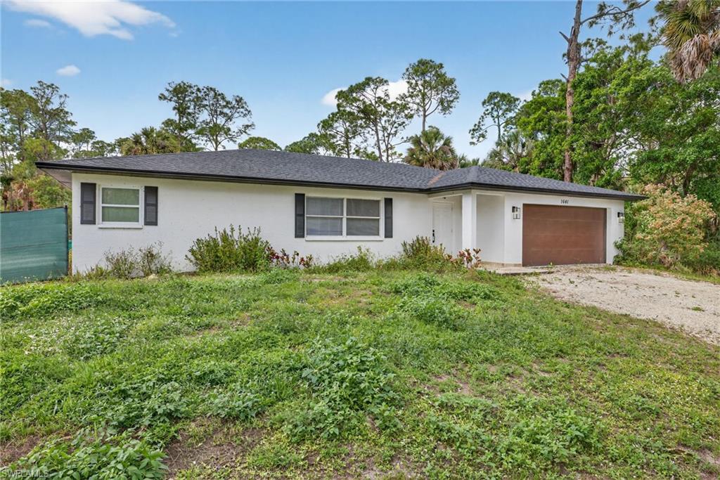 900 BUILDING - Residential