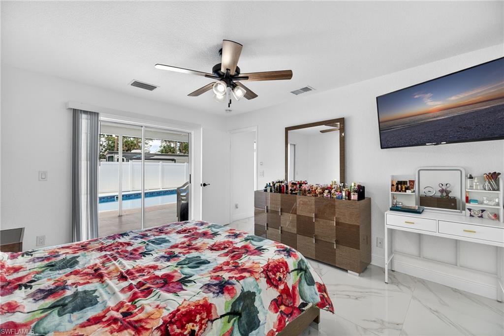 900 BUILDING - Residential