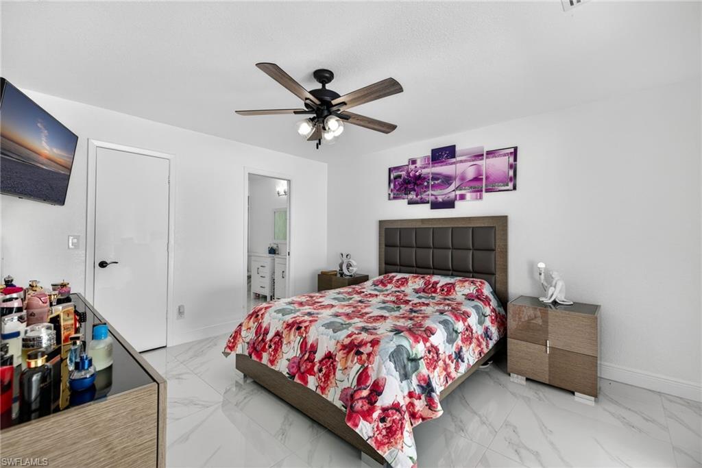 900 BUILDING - Residential