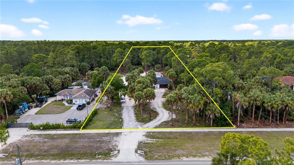 900 BUILDING - Residential