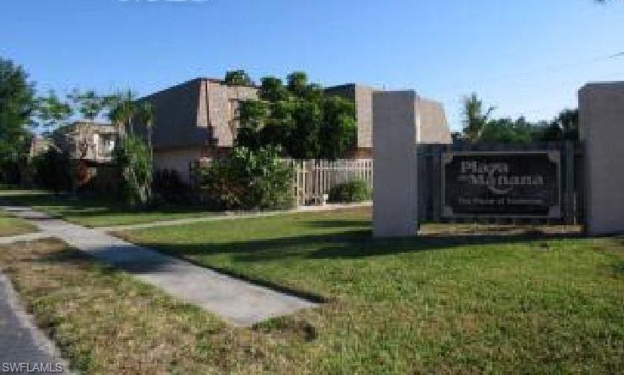 Townhome centrally located in San Carlos just off US 41 and Constitution Blvd, 2 bedrooms upstairs has large screened lanai with privacy fence. This unit has been updated with appliances, vanity, cabinet doors, painted and flooring, Great residential unit or use as rental property currently rents for $875/mo.