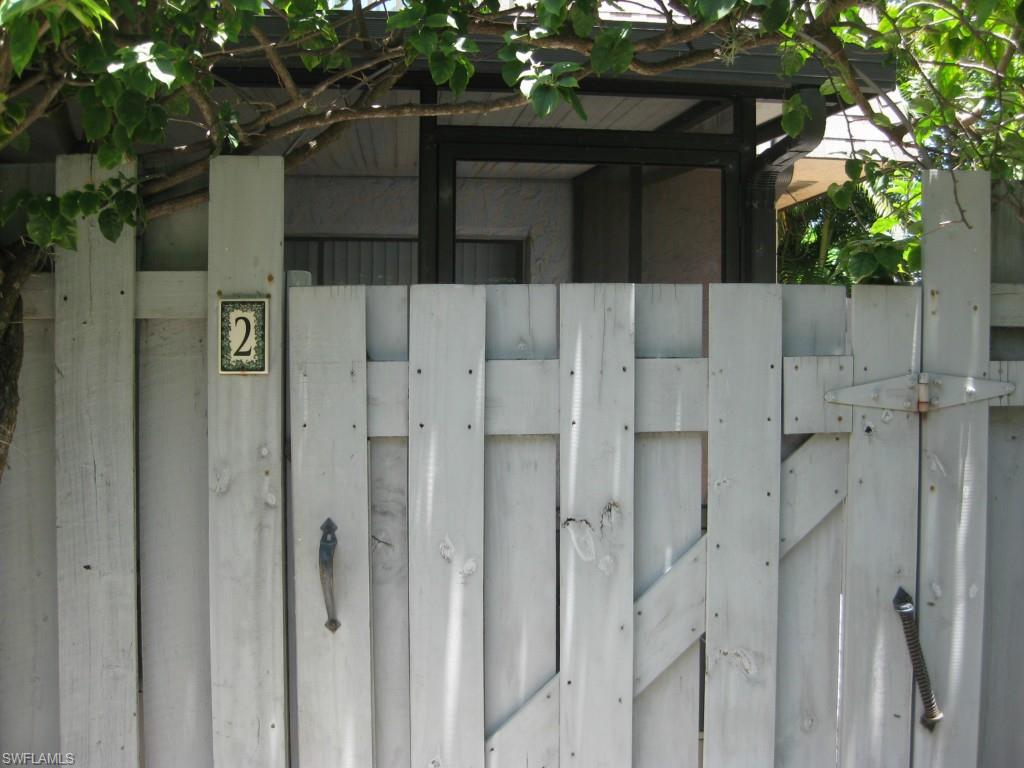 PLAZA DE MANANA CONDO - Residential