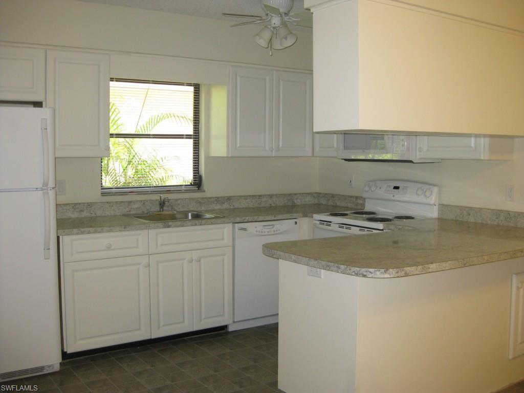 PLAZA DE MANANA CONDO - Residential