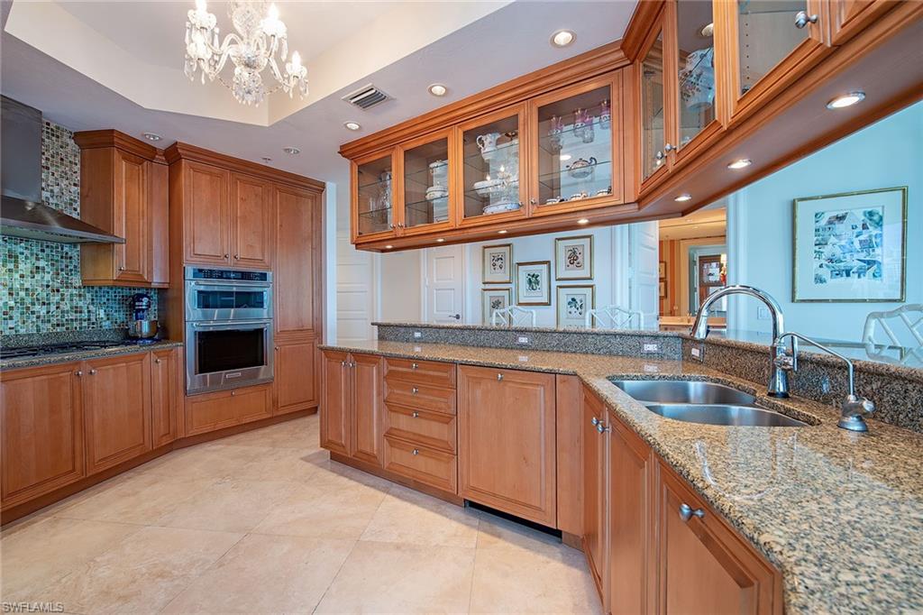 4501 Gulf Shore BLVD N 1103