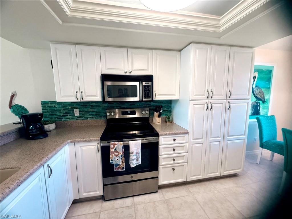 KELLY GREENS - Residential Lease