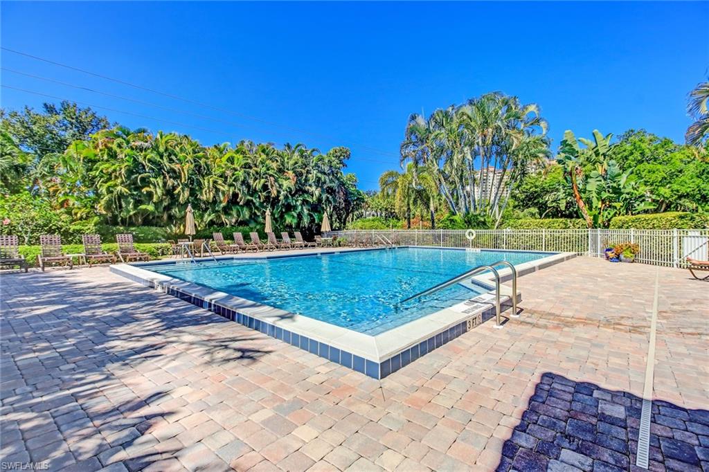 BEACHWALK GARDENS - Residential
