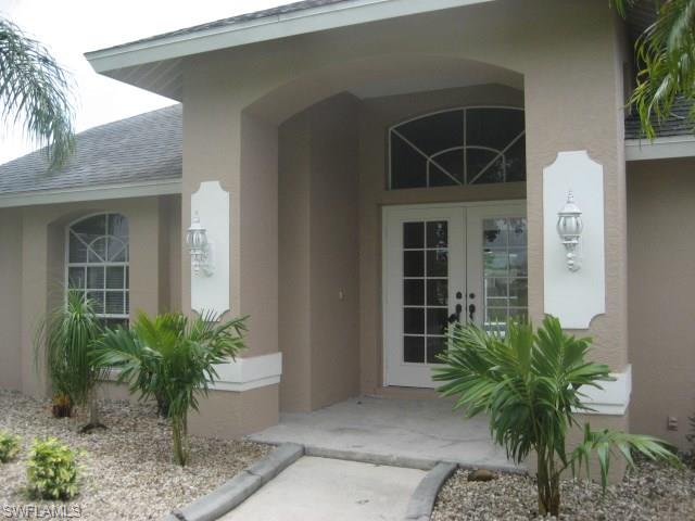 CAPE CORAL - Residential