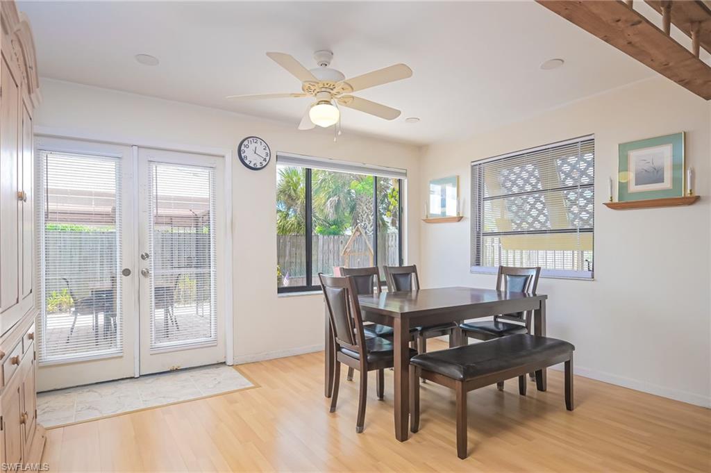 NAPLES TWIN LAKES - Residential