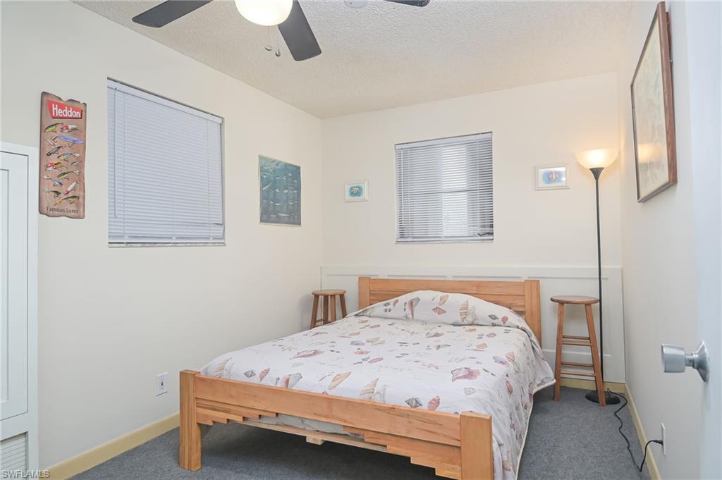 NAPLES TWIN LAKES - Residential