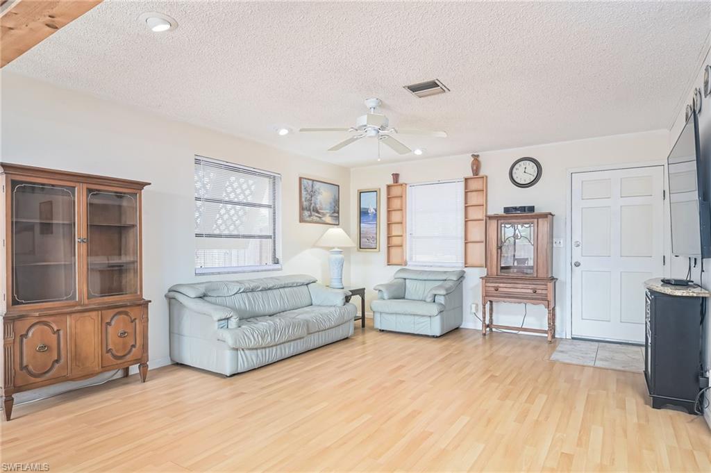 NAPLES TWIN LAKES - Residential