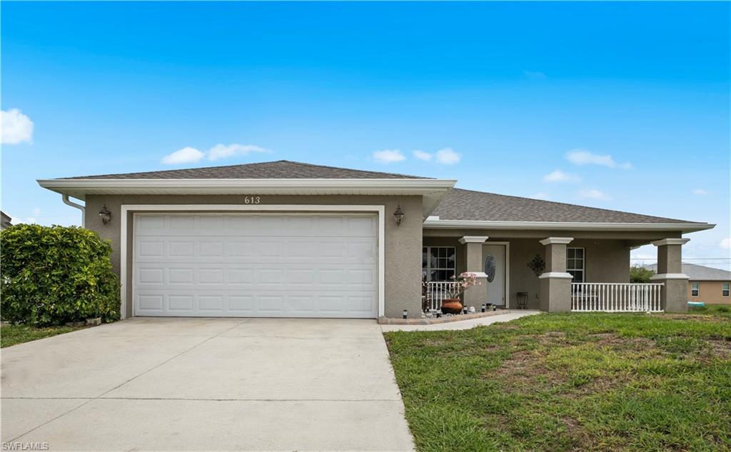 CAPE CORAL - Residential