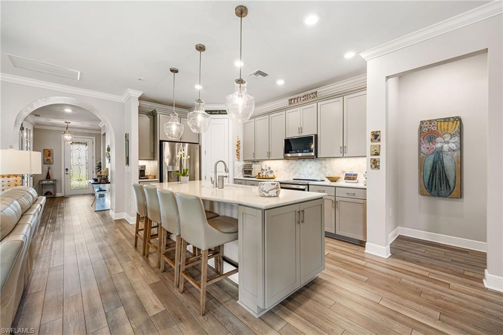 EAGLE RESERVE - Residential