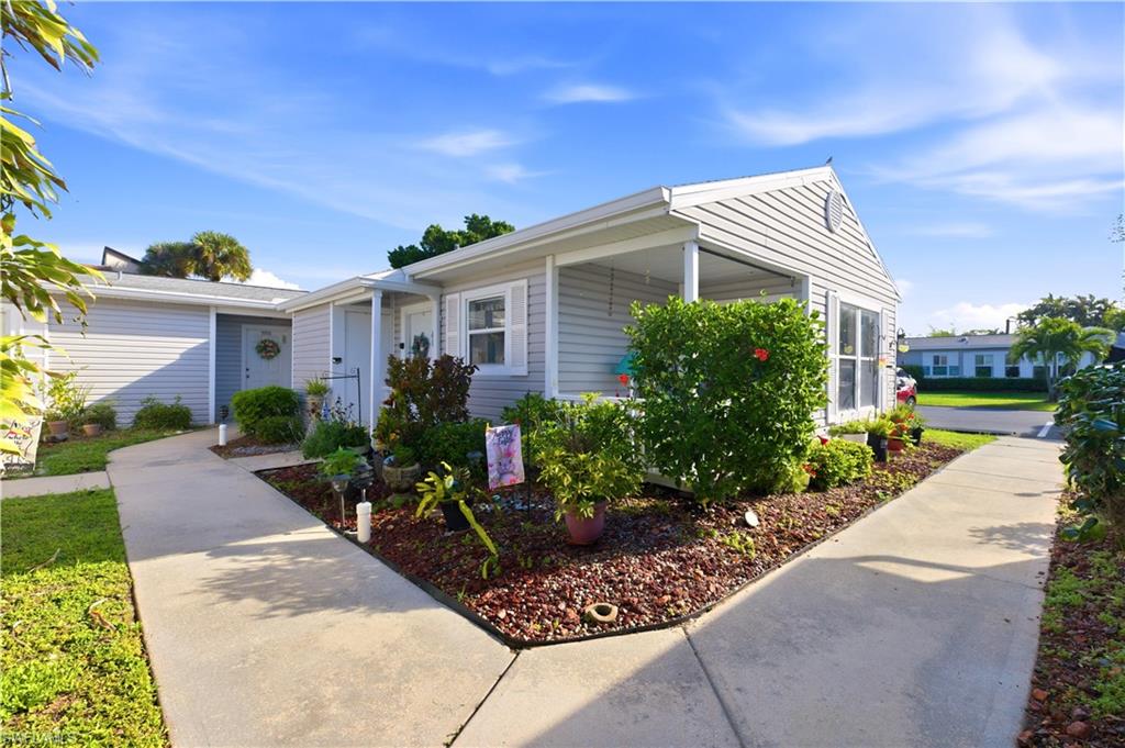 SPRINGS OF SAN CARLOS - Residential