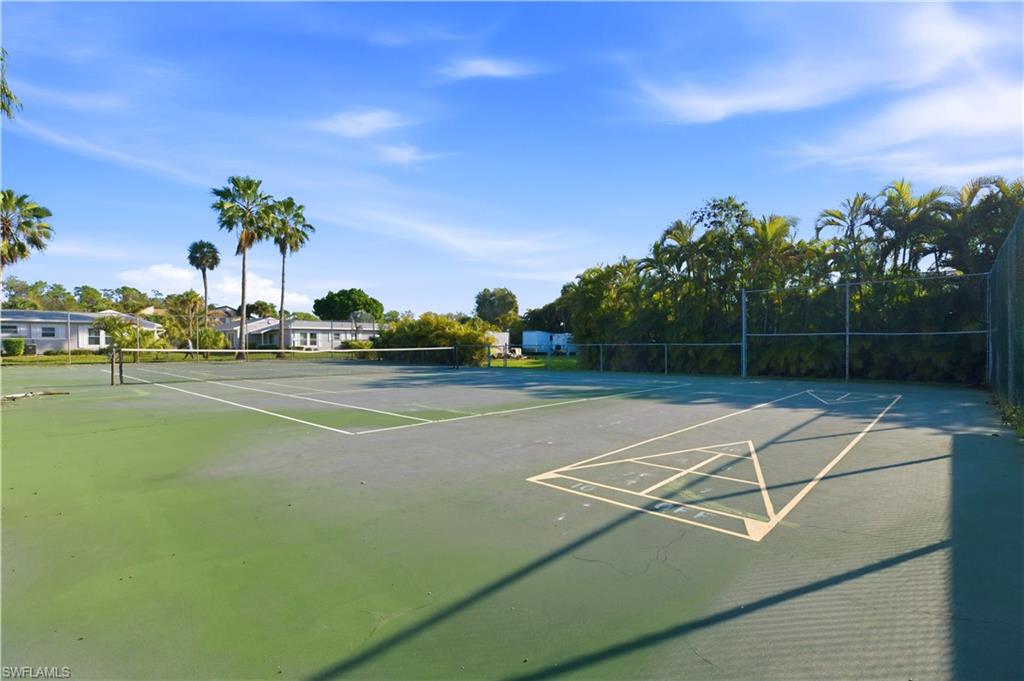 SPRINGS OF SAN CARLOS - Residential