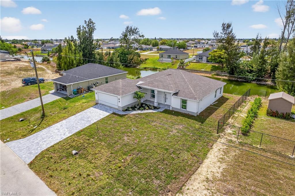 CAPE CORAL - Residential