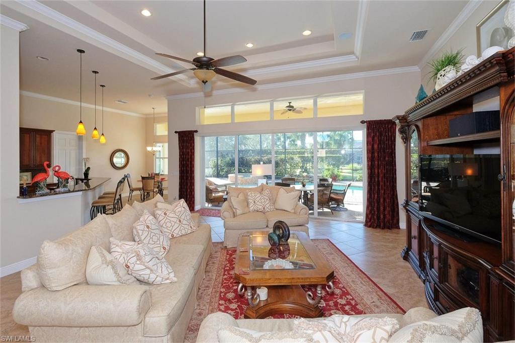 BELLE LAGO - Residential