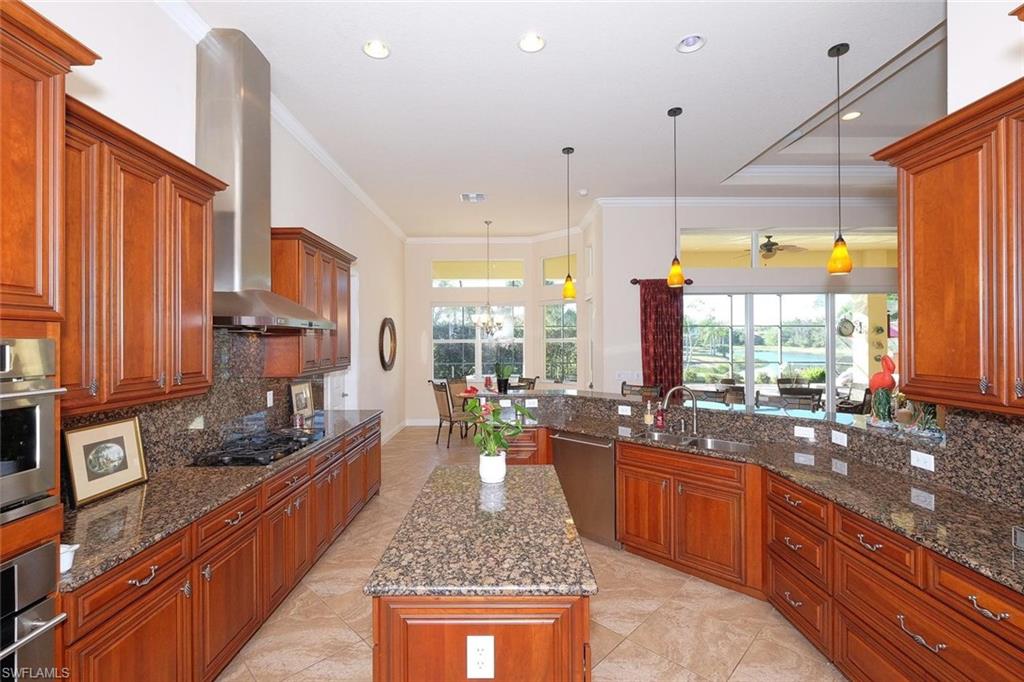 BELLE LAGO - Residential