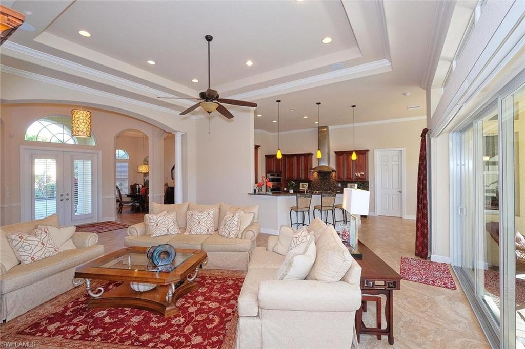 BELLE LAGO - Residential