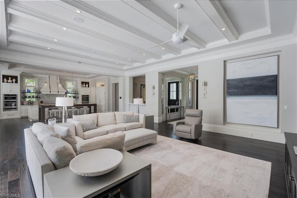 QUAIL WEST - Residential